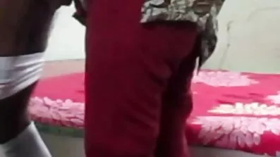ভেরা মেয়েদের চুদাচুদি ভিডিও বহিরাগত থেকে এসেছিলেন ভাস্কার সাথে যৌনতার জন্য।