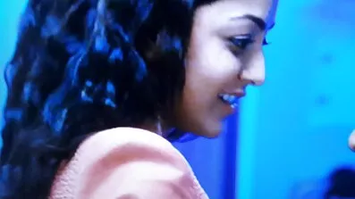 মেজর মেয়ে পেন্টহাউসের ছাদে চুষছে চুদাচুদি ভিডিও দেখাও