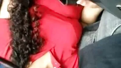 লিঙ্গের পর তার পাছার উপর কাম গ্রহণ হট চুদাচুদি ভিডিও